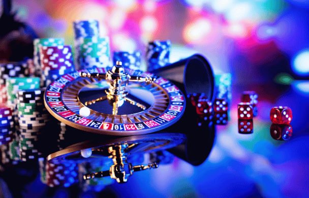 Step-by-step CEO Casino withdrawal process on a Filipino player's mobile phone